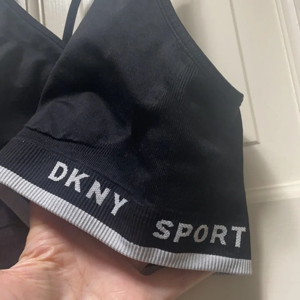 DKNY Sport Womens Black Strappy Seamless Low-Impact Padded Sports Bra Si… #7